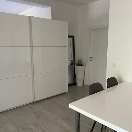 Drenova Apartman Apartamento Rijeka Exterior foto